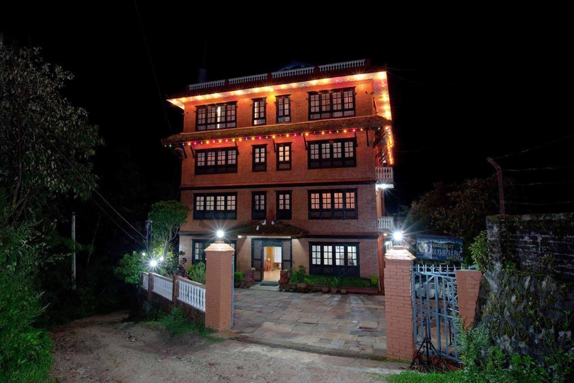 Baluwapati Deupur Nagarkot Sunshine Hotel מראה חיצוני תמונה