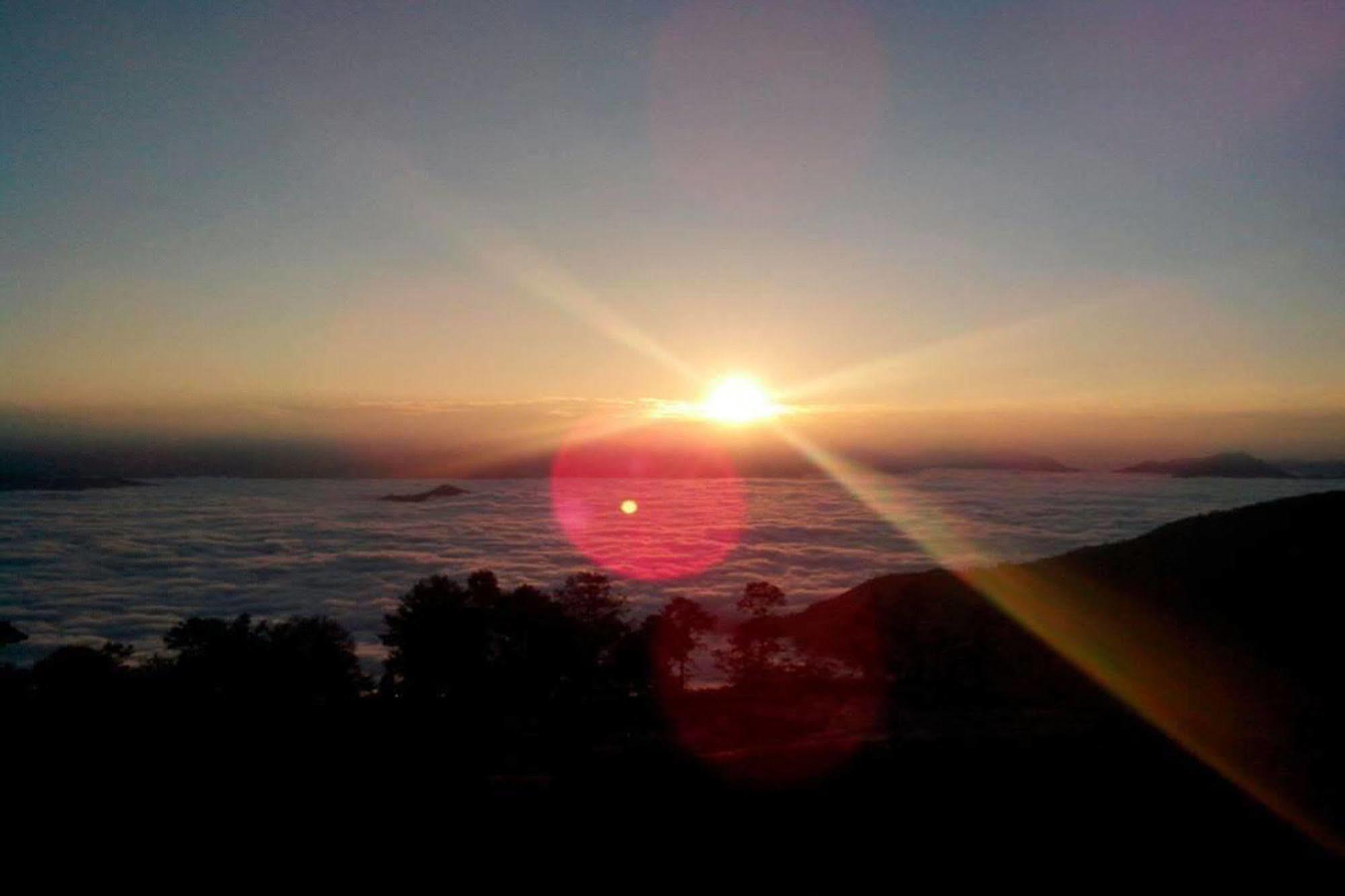 Baluwapati Deupur Nagarkot Sunshine Hotel מראה חיצוני תמונה